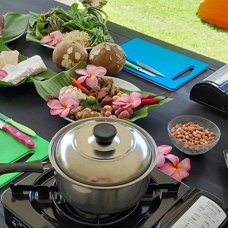 Indah Homestay And Cooking Classes Senggigi Kültér fotó